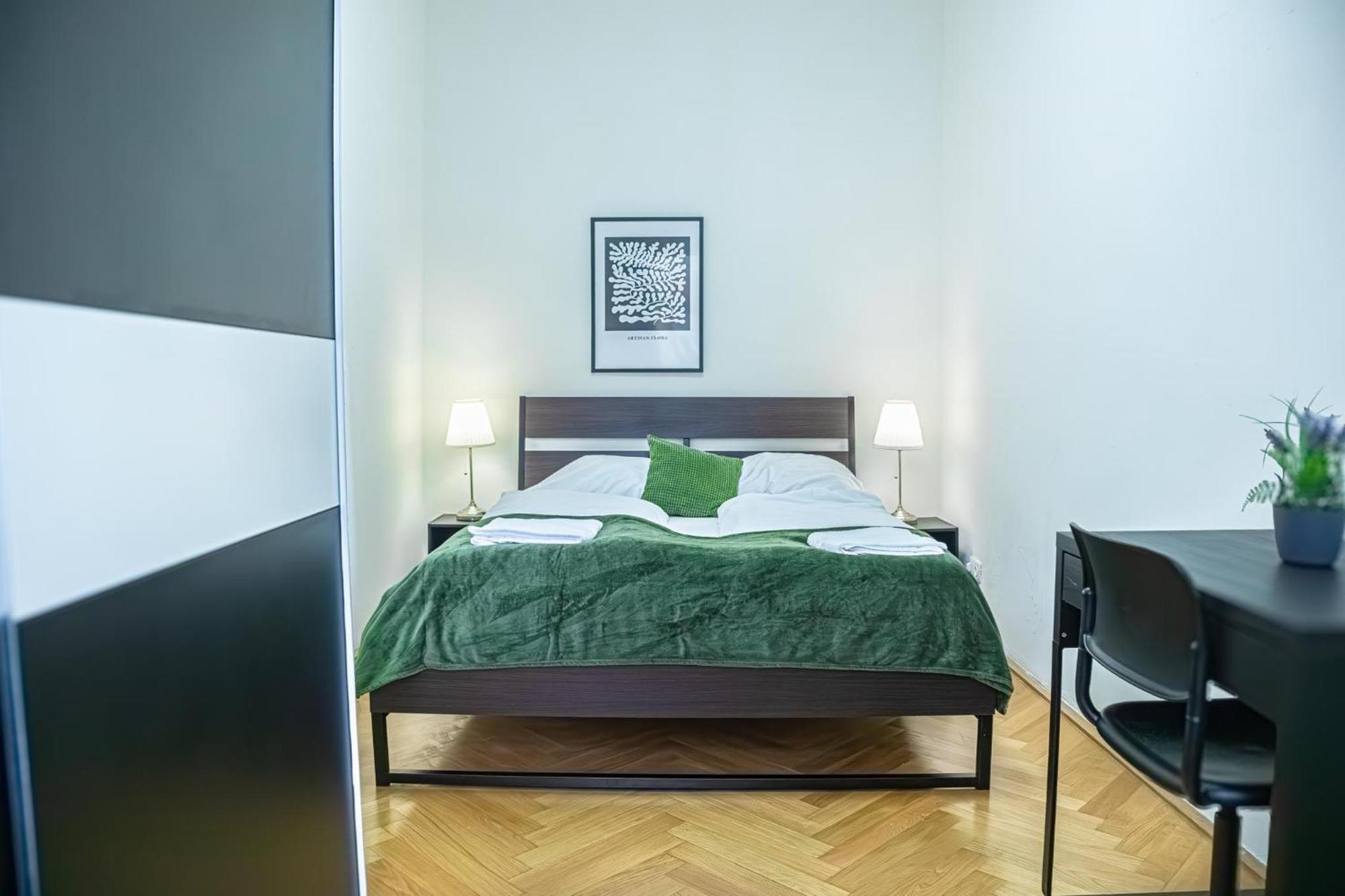 Comfortable 2Br Apt.-Near Wiener Stadthalle Exterior foto